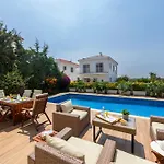 Villa Napa Bay View 8 *