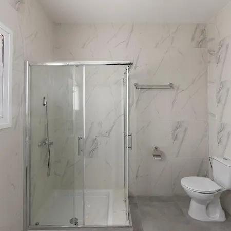 Vilă Napa Bay View 8