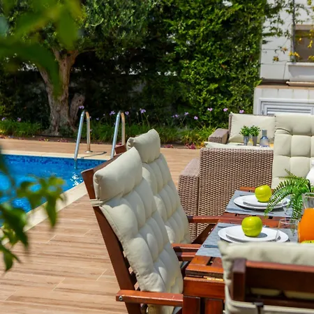 Villa Napa Bay View 8 *
